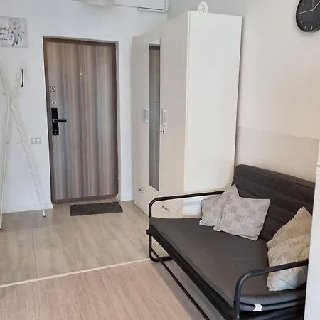 Andrei Studio-endless Summer Mamaia Nord
